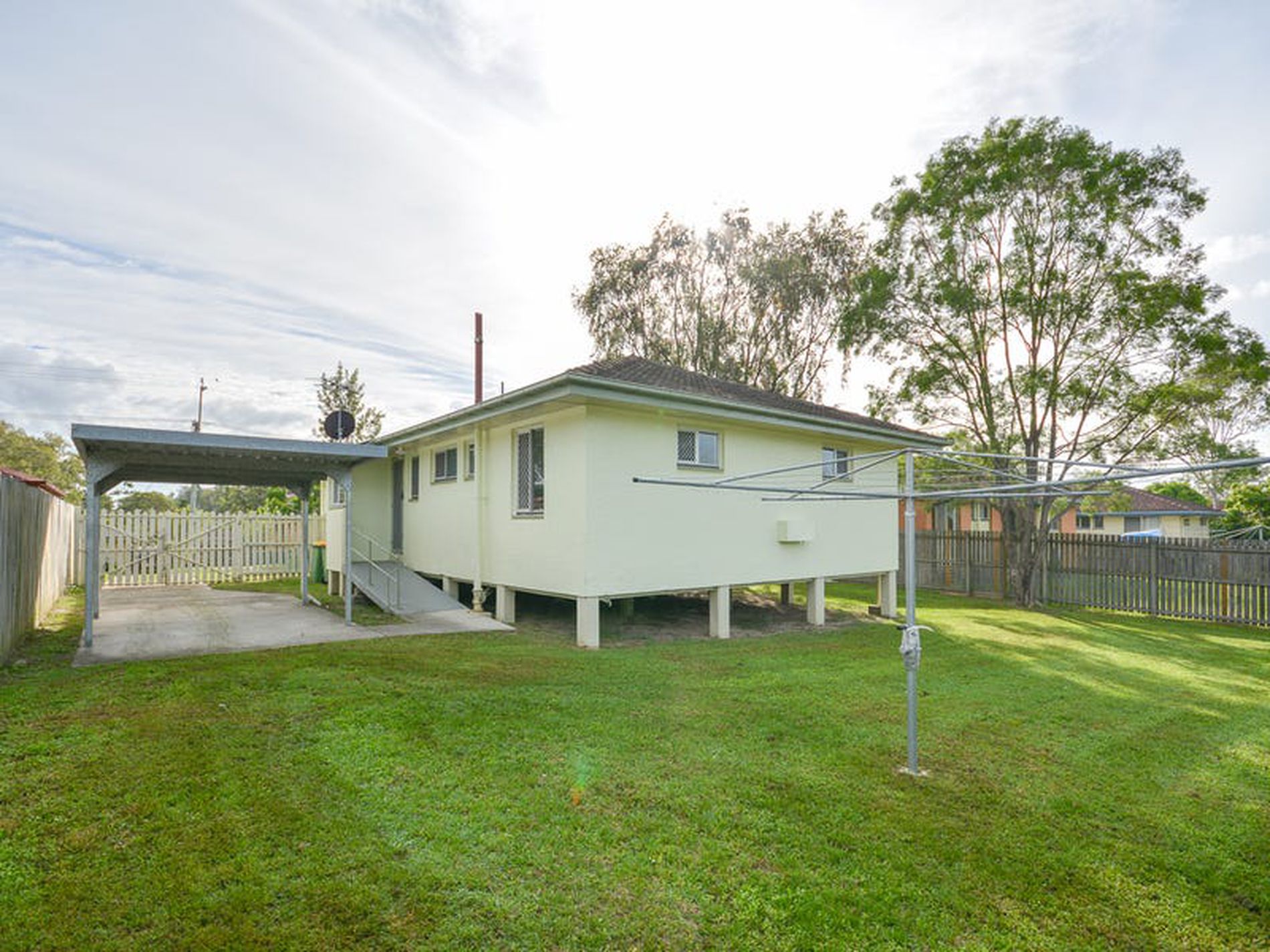 12 Neilson Crescent, Riverview