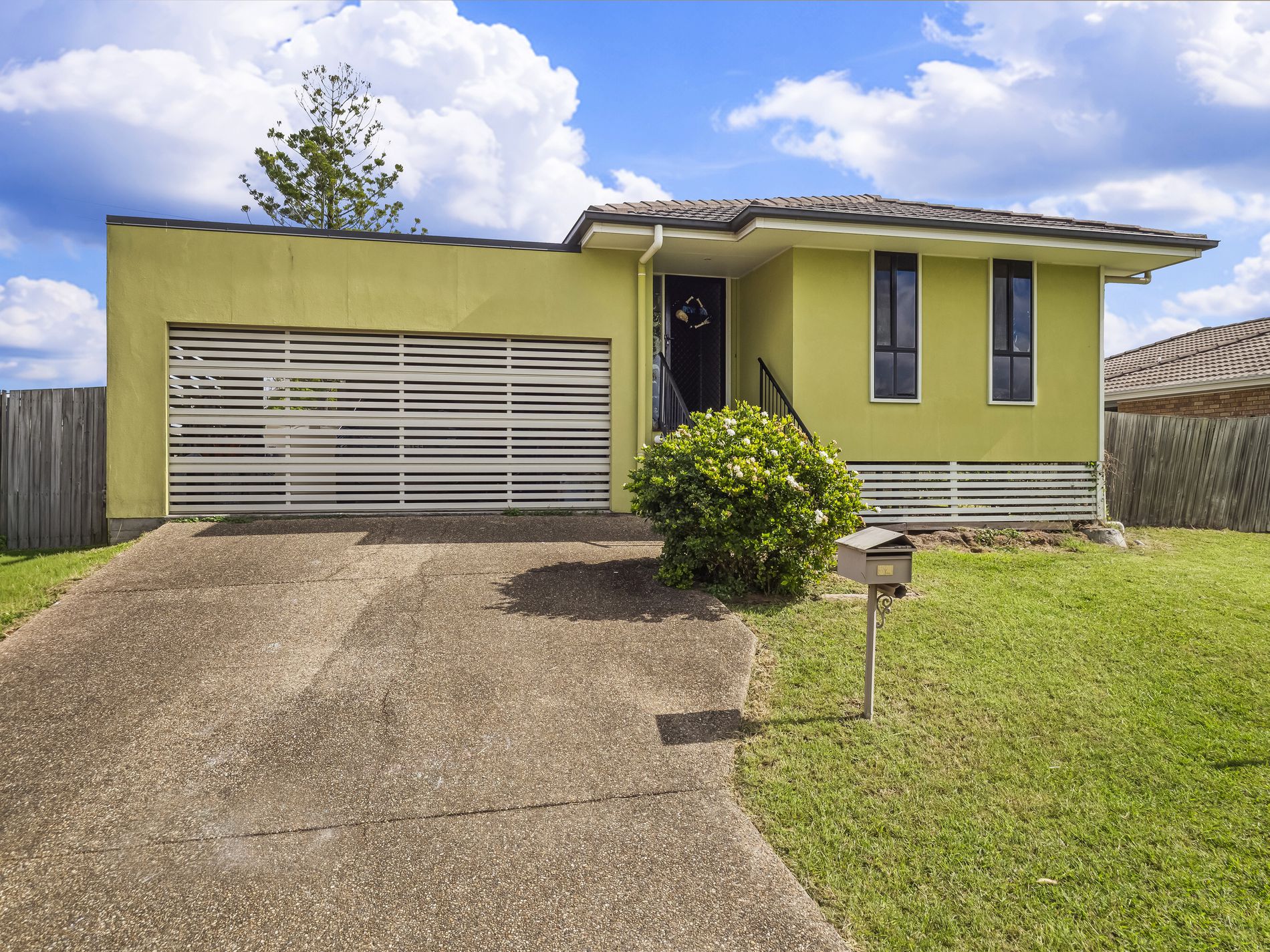 54 Vivian Hancock Drive, North Booval