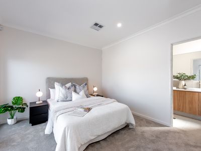 11C Canara Road, Westminster