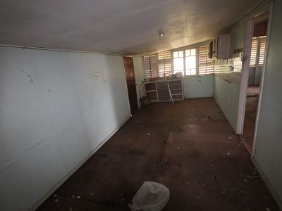 16 Craven Street, Queenton