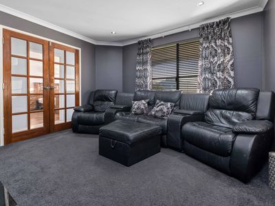 23 Lynella Circuit, Banksia Grove