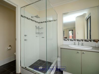 16 Cataby Place, Tapping