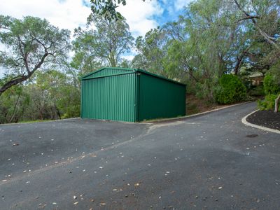 4 Leake Court, Leschenault