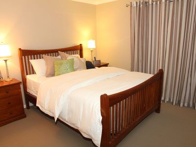 8 Neelong Court, Warana