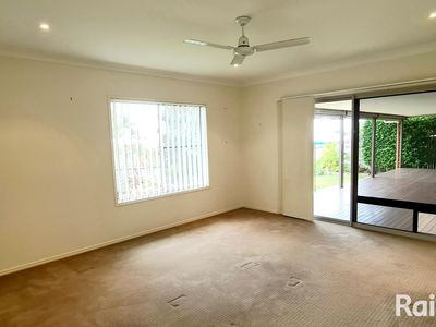 16 Hillcrest Court, Bargara