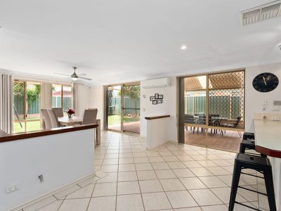 93 Bindoon Loop, Huntingdale