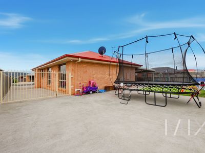 25 Collis Court, Brighton