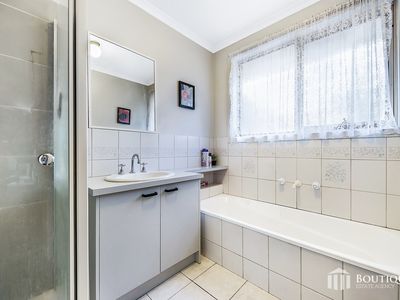 2 / 19 Olive Street, Dandenong