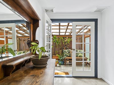 69 Tallebudgera Drive, Palm Beach