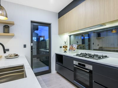 11 Hea Road, Hobsonville