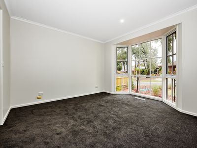 21 Shrubby Walk , Croydon South