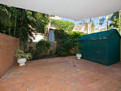 8 / 22 York Street, Indooroopilly