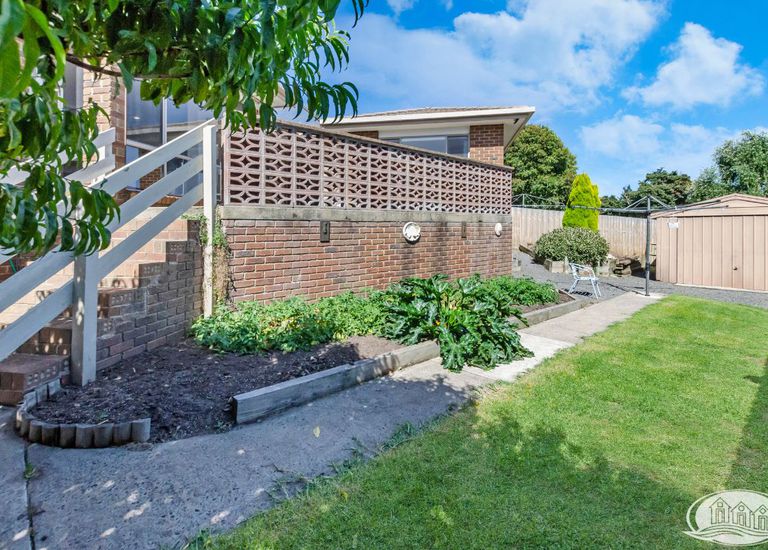 1 Carcoola Crescent, Portland