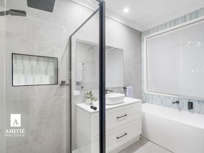 17 Cottonwood Circuit, North Lakes