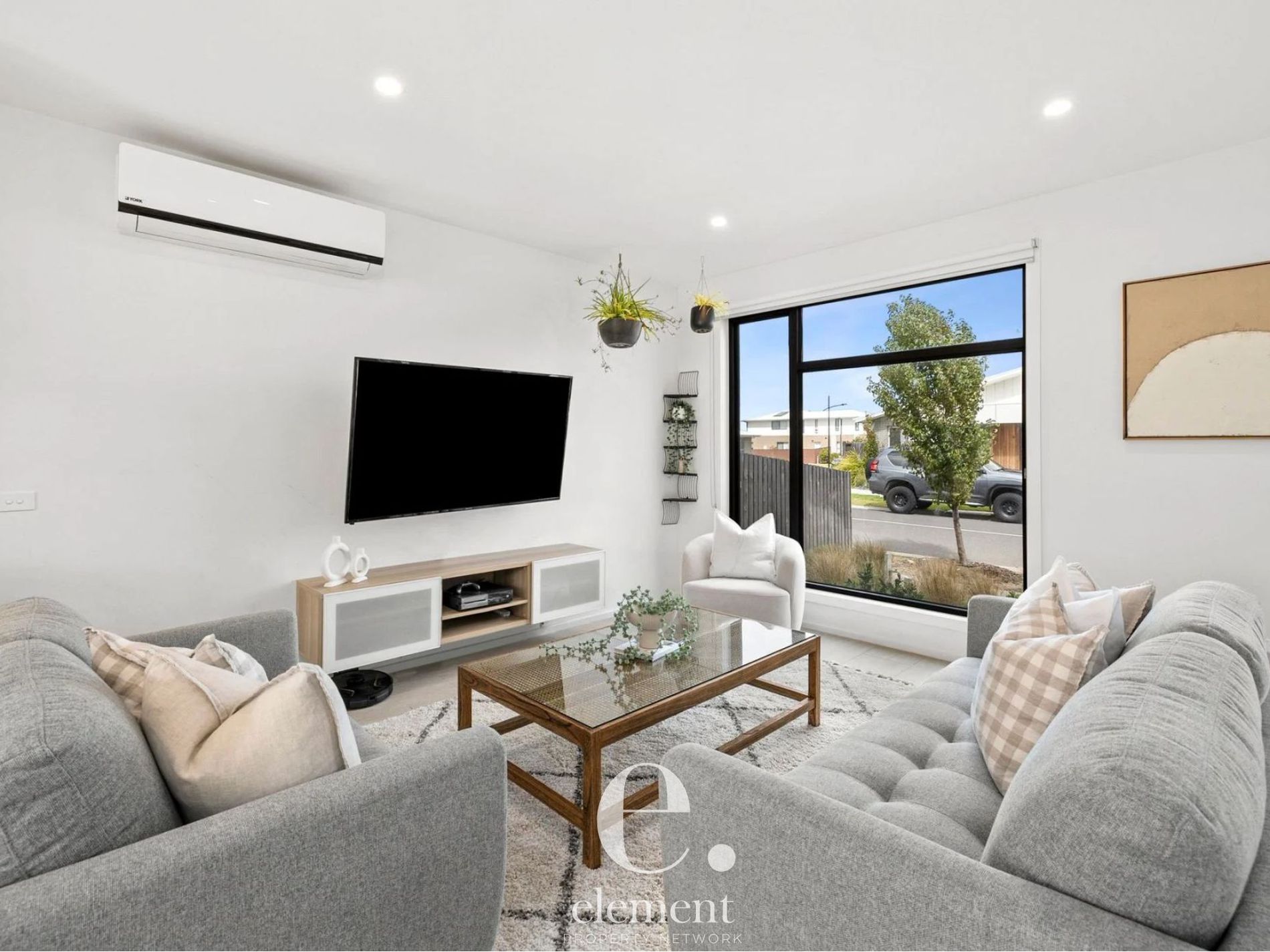 2 Tassell Street, Torquay