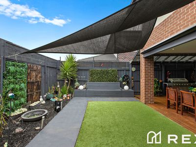 44 Karawarra Circuit, Cranbourne North
