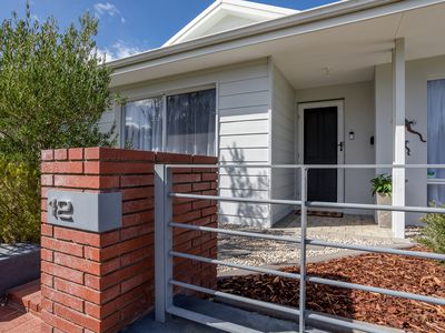 12 Cristonia Terrace, Byford