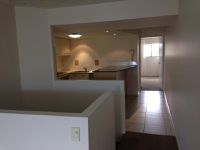 22 / 10 Grand Parade, Kawana Island