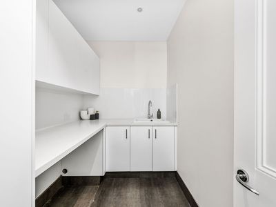 56 Henry Lawson Walk, East Perth