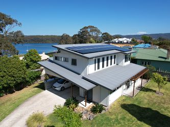 25 Forsters Bay Road, Narooma