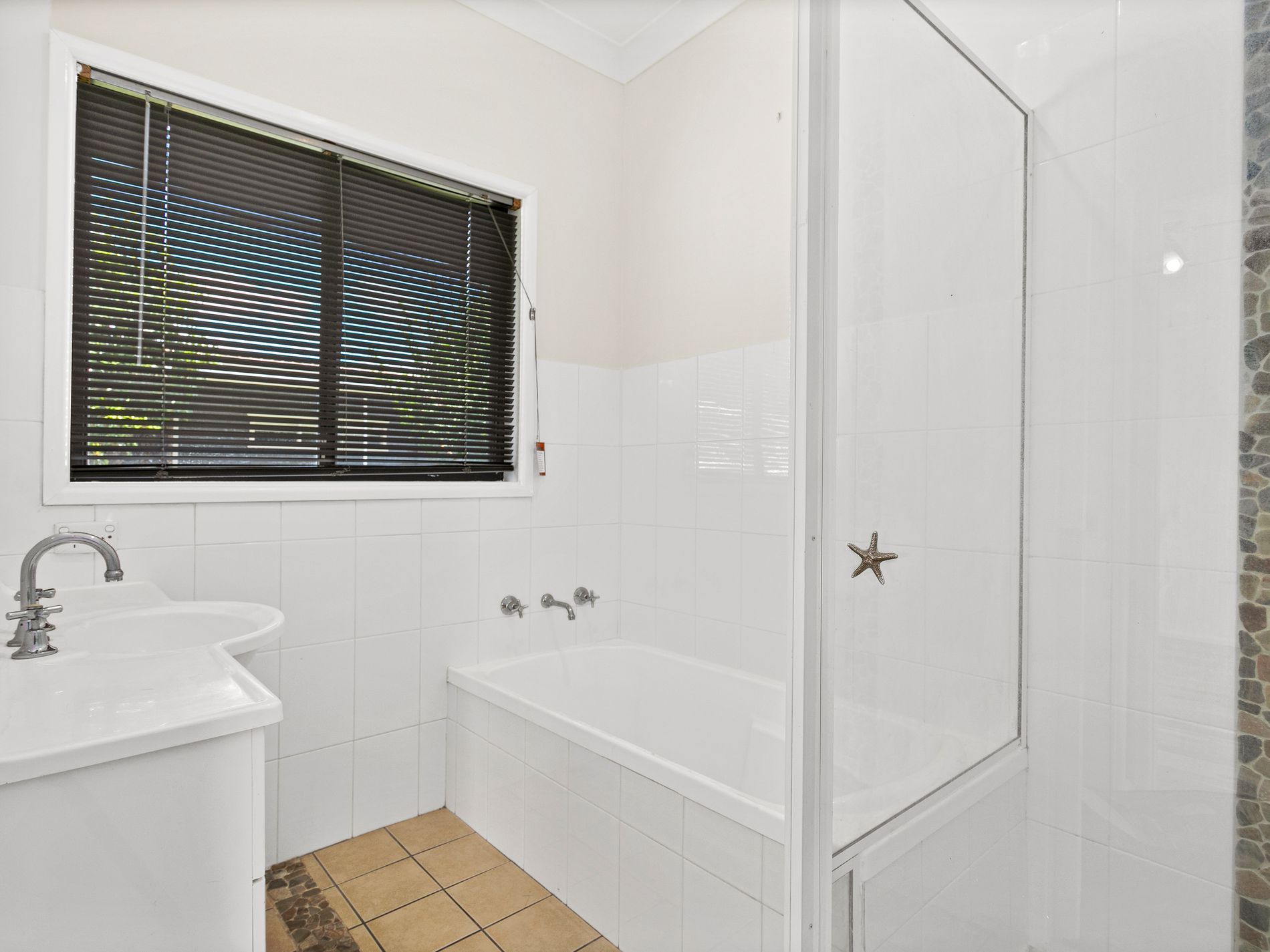 81 Poplar Avenue, Albion Park Rail