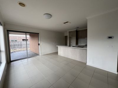14 Everly Way, Point Cook