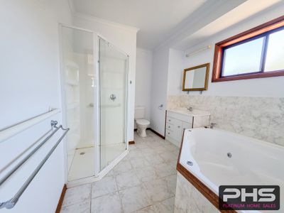 1B Hall Street, Kerang