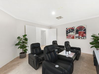 34 Kalanchoe Approach, Seville Grove