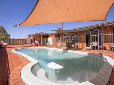 12 Gandawarra Crescent, Newman