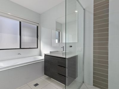 45 Eagle Parade, Rochedale