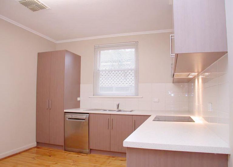 44 Jetty Road, Brighton