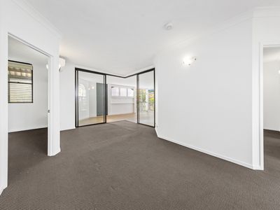 8 / 104 Sydney Street, New Farm