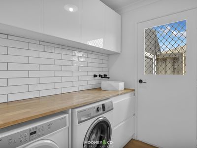 16 Dryandra Place, Cranbourne