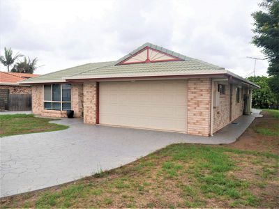 15 Wattle Street, Kingaroy