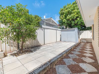 40 Delphine Ave, Dianella