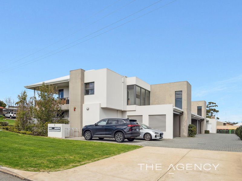 8 / 2 SCROOP Way, Spearwood