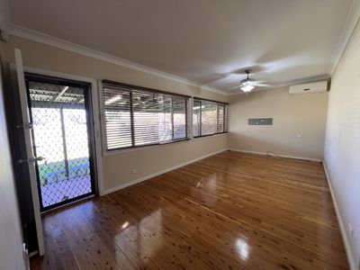 13 Hutchins Avenue, Dubbo