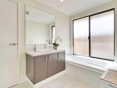 46 Blaxland Terrace , Baldivis
