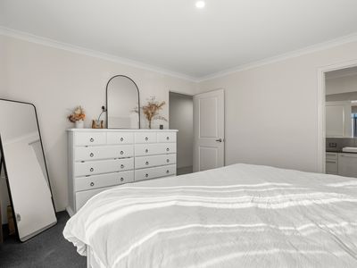 3 MIKADO RISE, Madora Bay