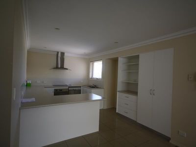 2 / 1 Moore Court, Wynyard