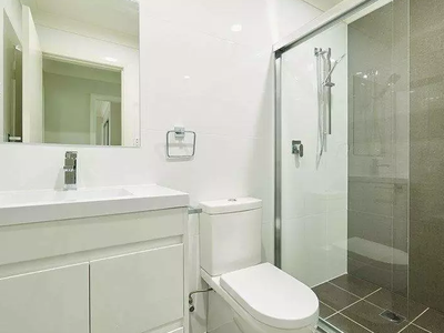 11 Amritsar Glade, Schofields