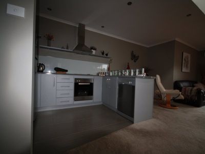 2 / 60 Dodgin Street, Wynyard