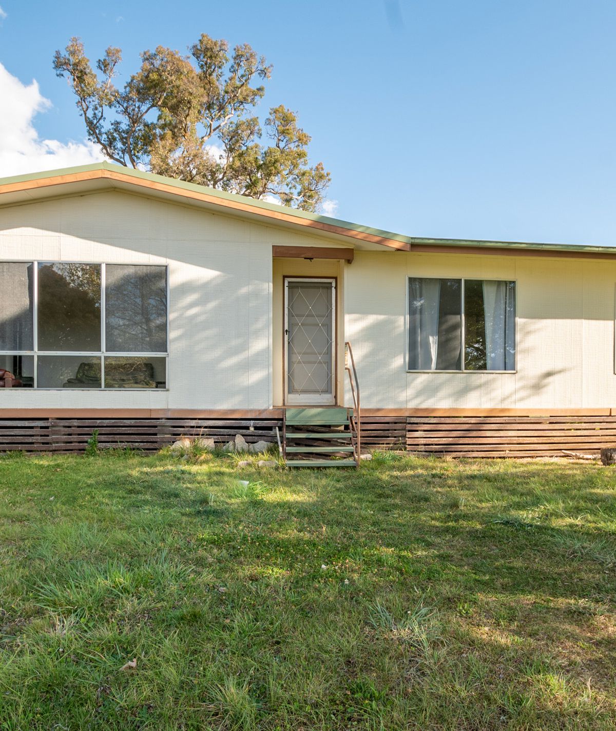 953 Moredun Road, Ben Lomond Country Wide Property