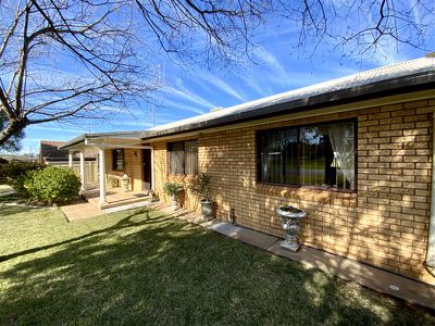 44 McDonnell Street, Forbes