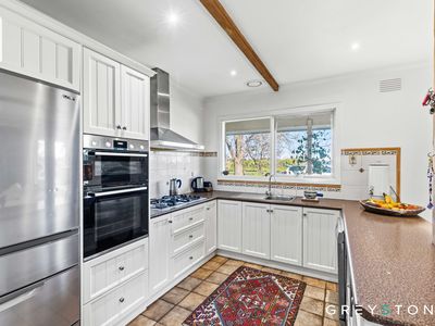 65 Mundy Road, Sunbury