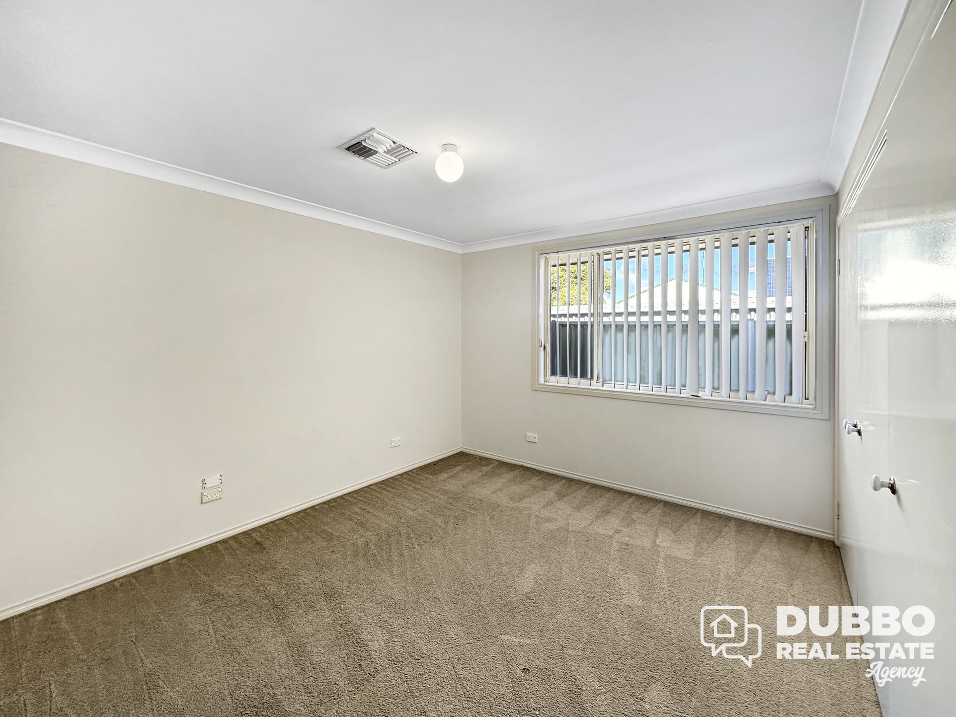 77 Dalton Street, Dubbo