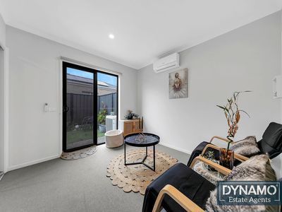 5 Sugar Glider Way, Craigieburn