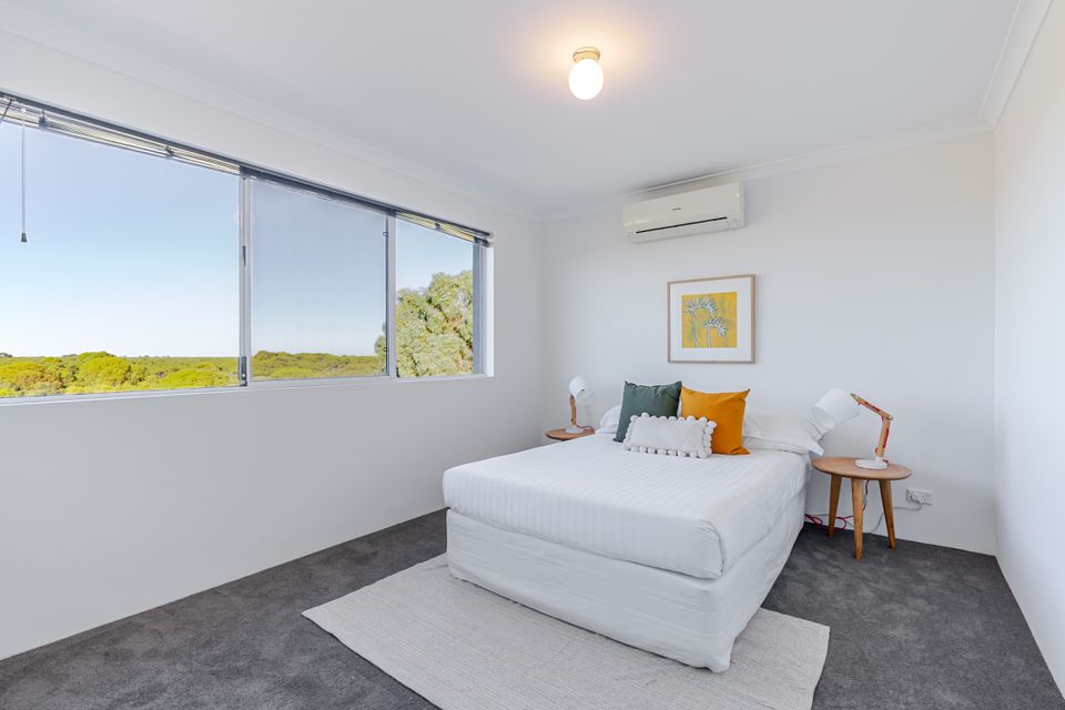 14 Shore Lane, Port Kennedy