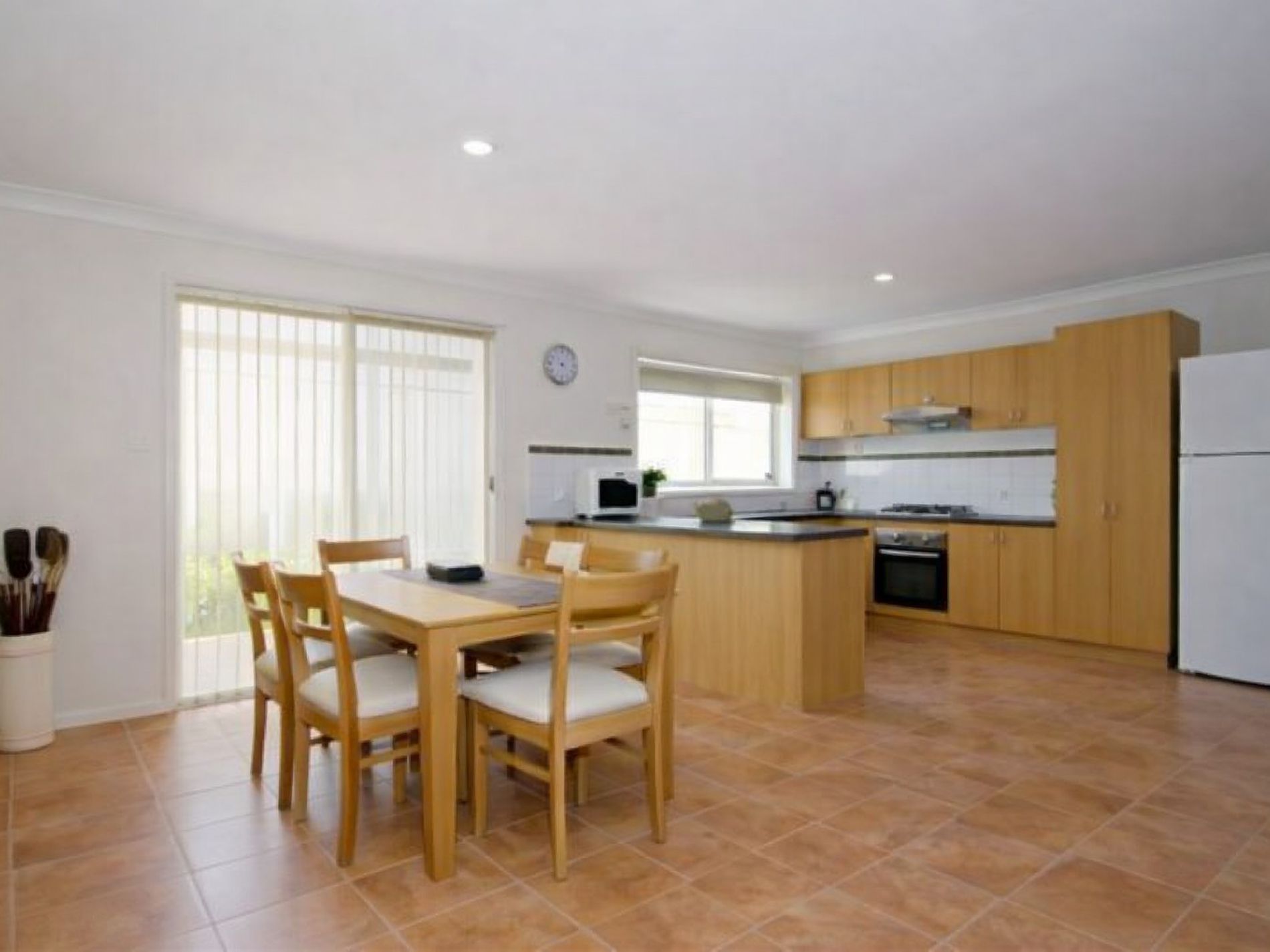 15 Dunlavin Way, Cranbourne East