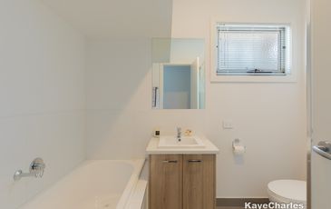 15 Topal Drive, Officer